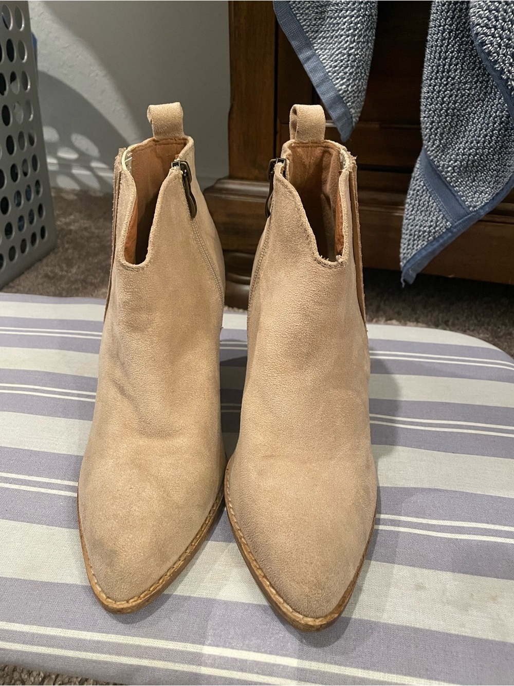 BEAST FASHION Beige Suede Pointed Ankle Booties